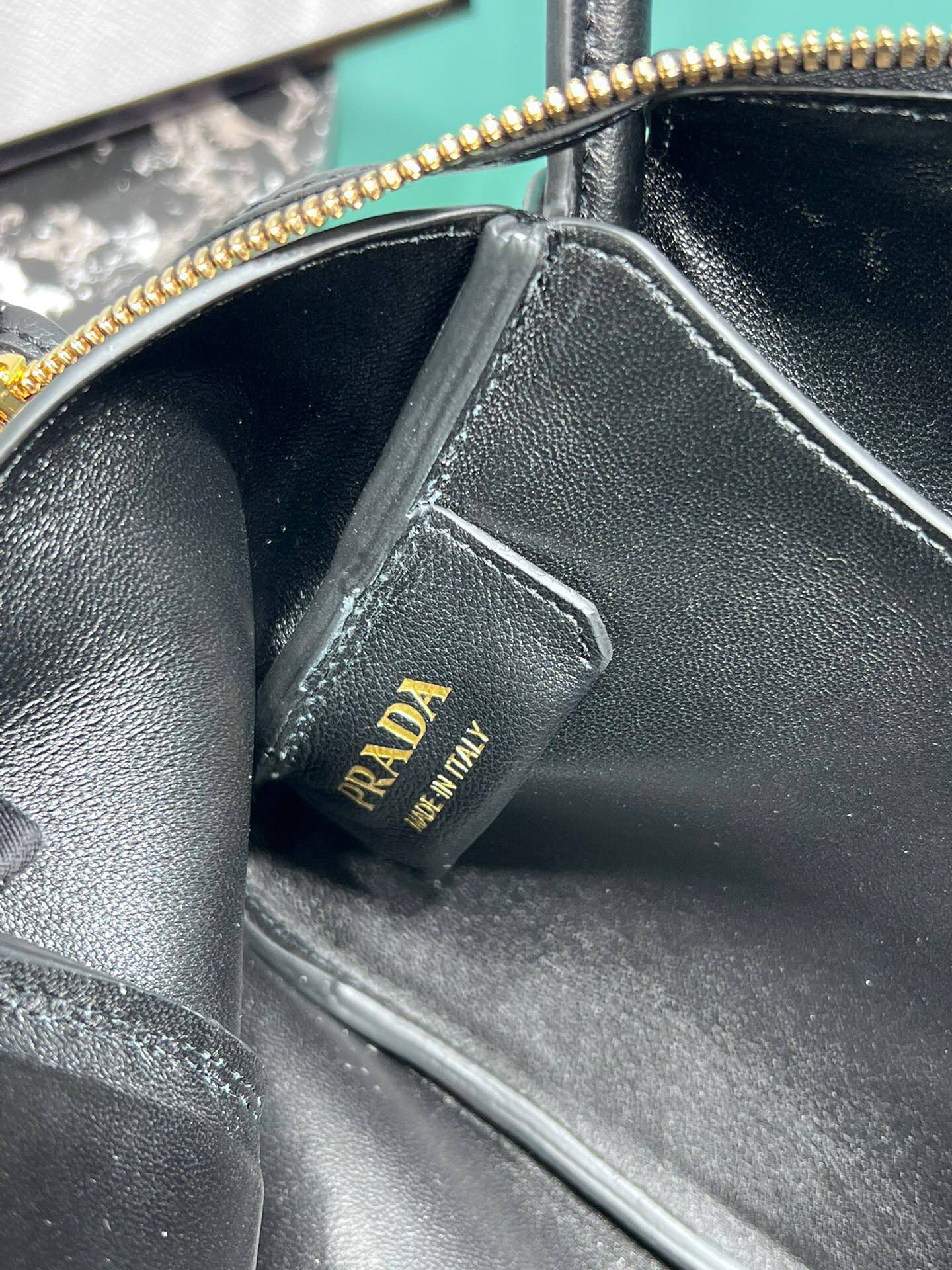 Prada Medium Leather Handbag Tote Bag Shoulder Bag Black 1BA444  